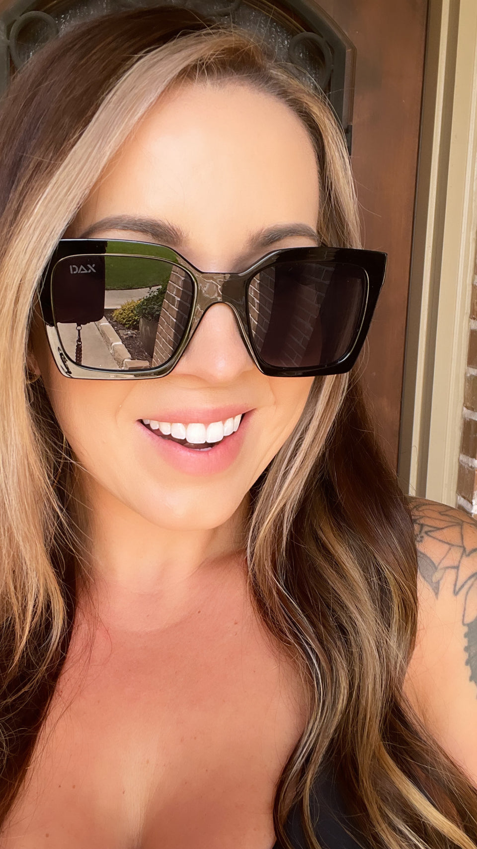 WYLIE BLACK SUNNIES