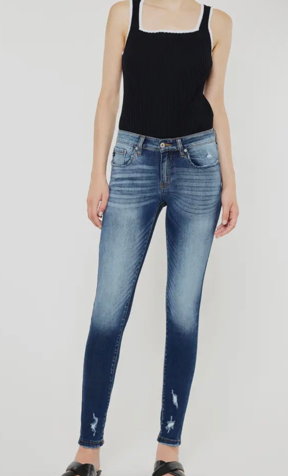 KANCAN SIGNATURE SKINNY JEANS