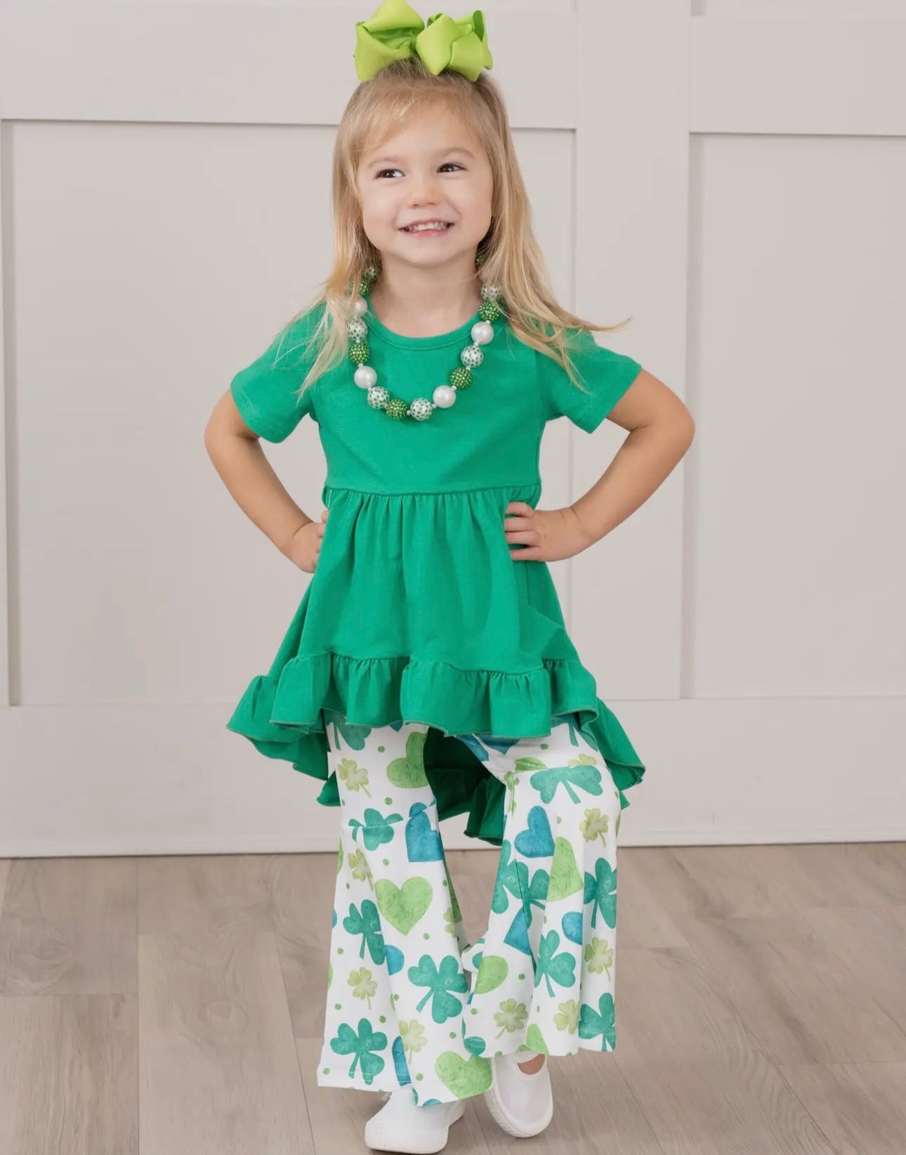 GREEN HEARTS & CLOVERS RUFFLE SET